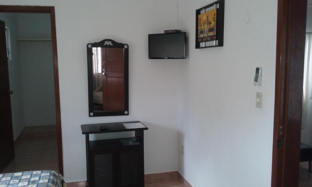 Room In Cancun Stadium Экстерьер фото