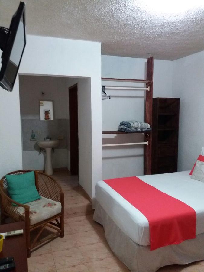 Room In Cancun Stadium Экстерьер фото